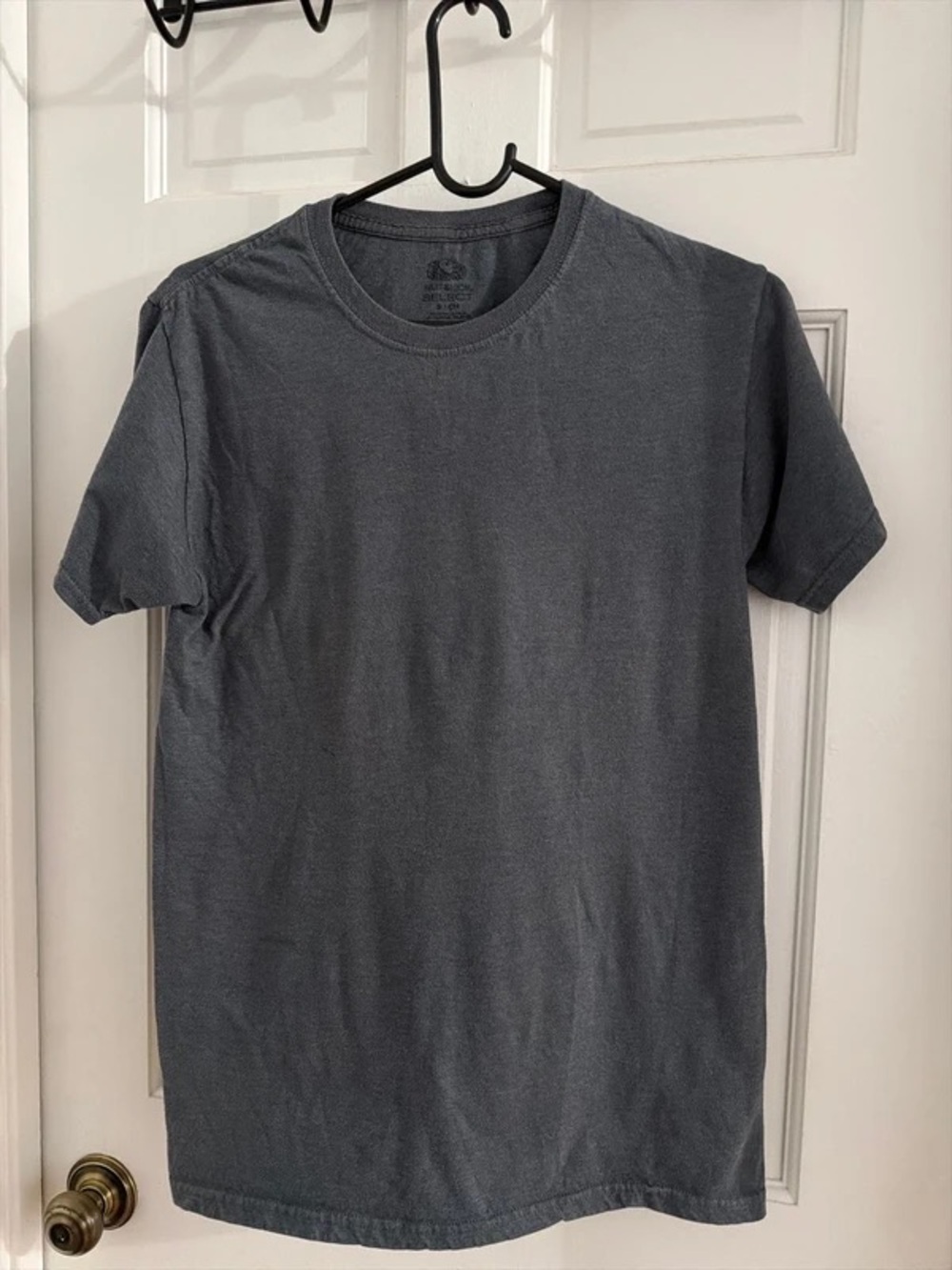 Men's Crew Neck T-Shirt in Charcoal Gray